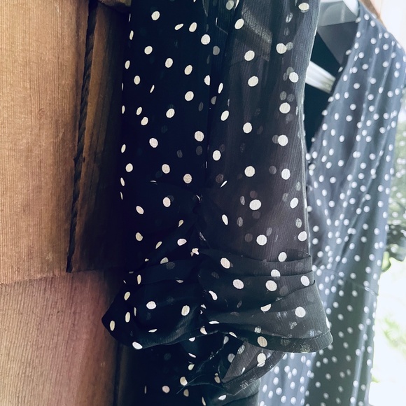 DKNY Womens Short Sleeve V-Neck Empire Waist Midi Black White Polka Dot - Picture 10 of 17